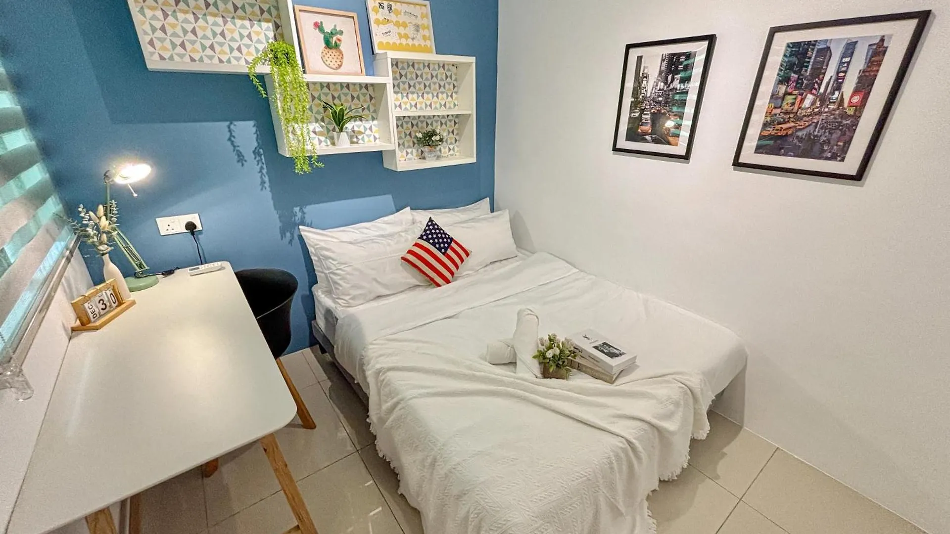Daire Manhattan Condo Ipoh Waterpark Poolview Free Carpark & Netflix By Ply Home Malezya