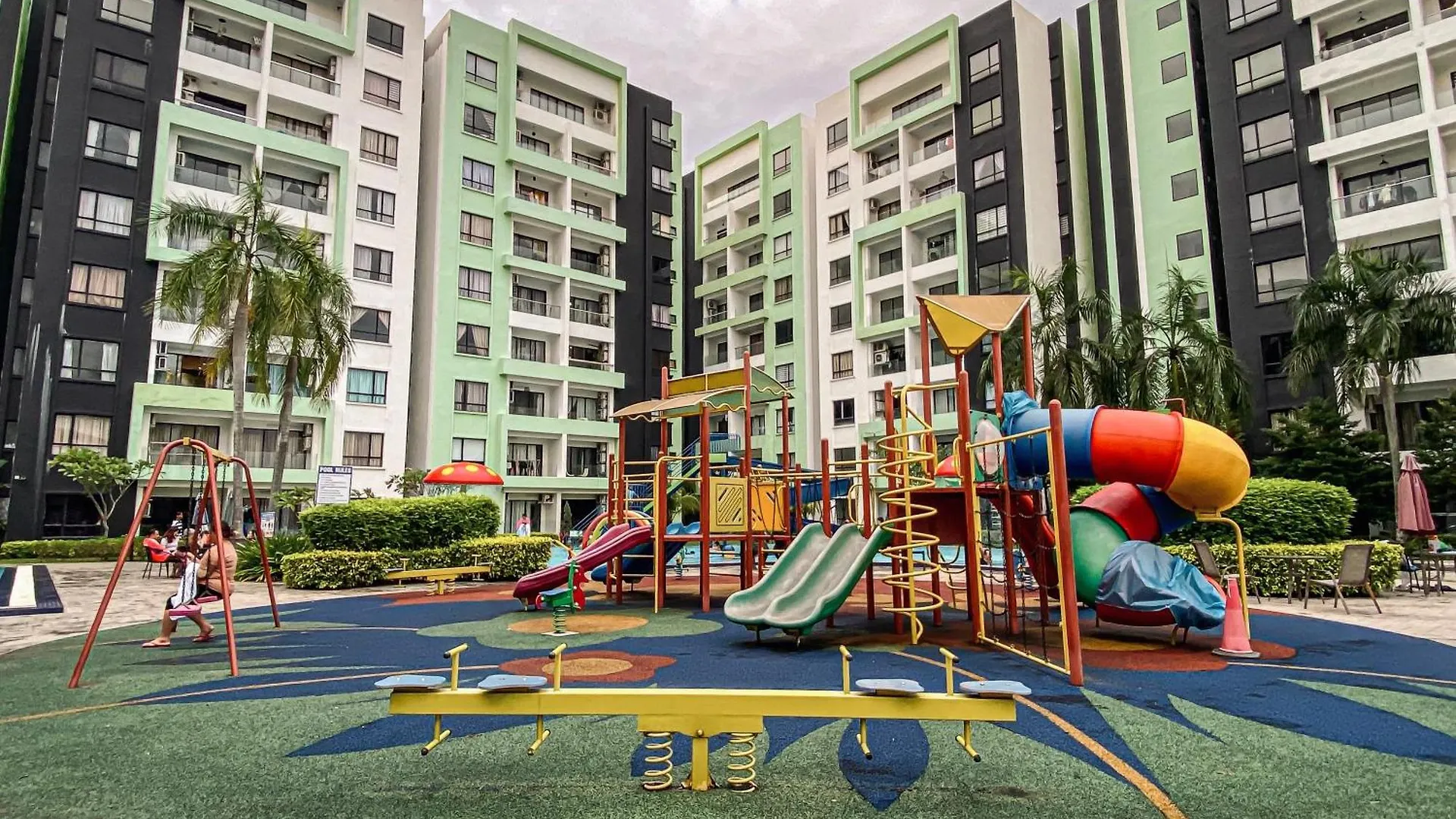 Διαμέρισμα Manhattan Condo Ipoh Waterpark Poolview Free Carpark & Netflix By Ply Home