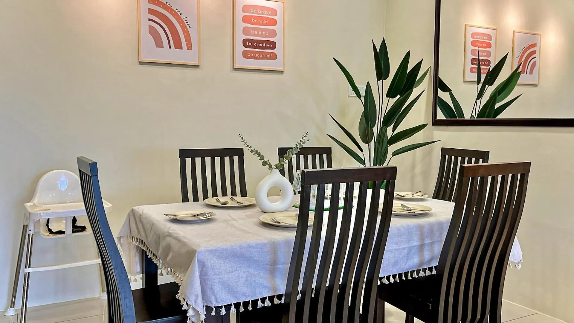 Manhattan Condo Ipoh Waterpark Poolview Free Carpark & Netflix By Ply Home Διαμέρισμα