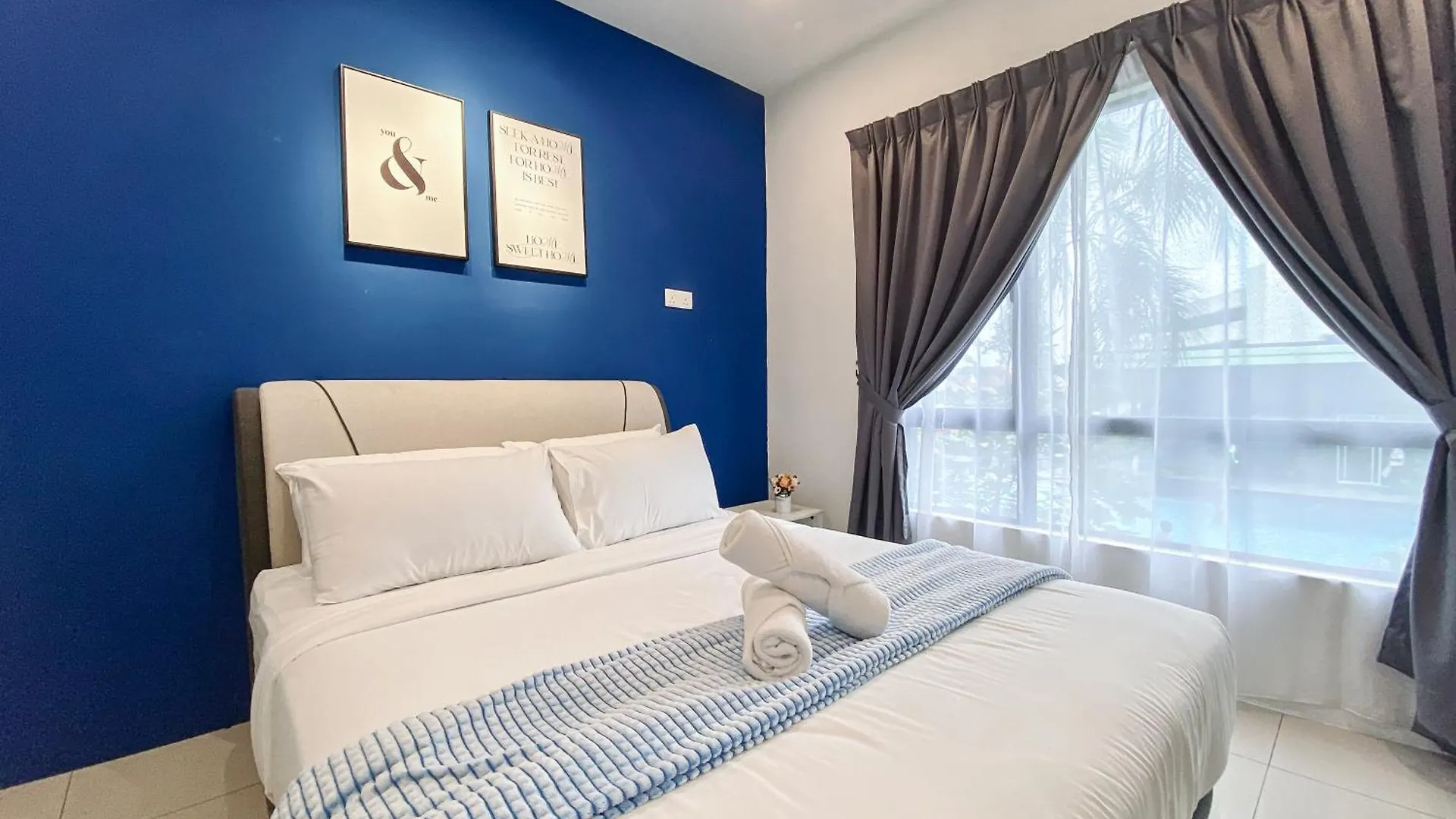Manhattan Condo Ipoh Waterpark Poolview Free Carpark & Netflix By Ply Home 0*,  Μαλαισία