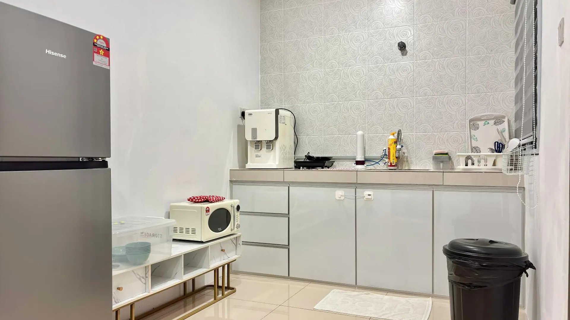 Manhattan Condo Ipoh Waterpark Poolview Free Carpark & Netflix By Ply Home 0*,